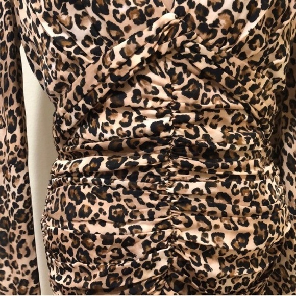NEW NICHOLAS Gathered Party Dress Size US 2 Tan Leopard Ruched Long Sleeve - Picture 3 of 12